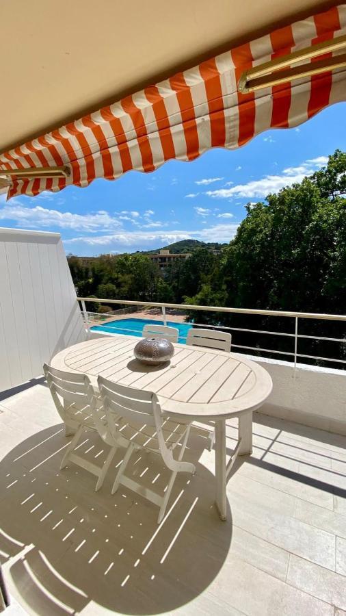 Charming Studio With Pool In Saint Tropez Apartment Exterior foto